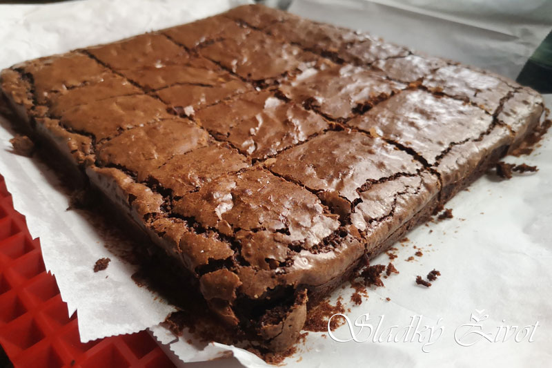 brownies, čokoládový koláč, sladký život, recepty, pečenie